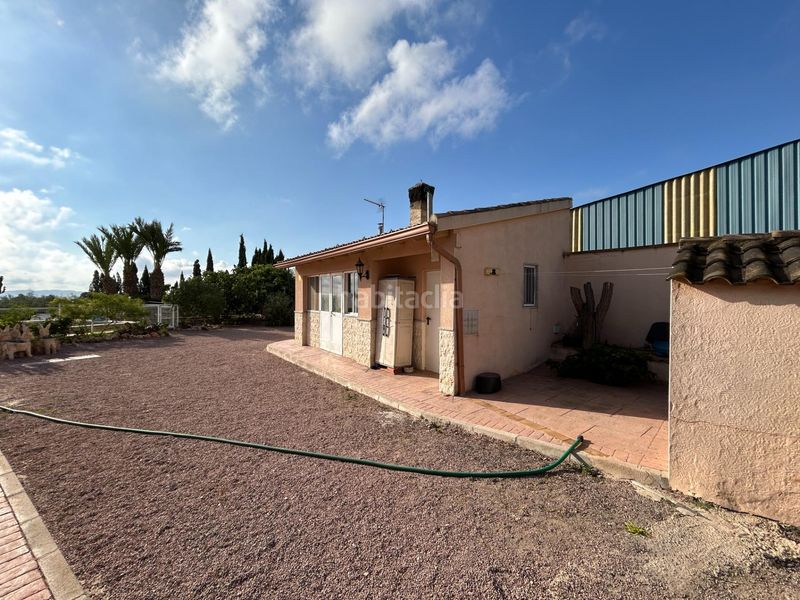 Foto 1ac320ad-c8a5-45df-8262-f698d348a173. Chalet con riscaldamento parcheggio piscina in Novelda