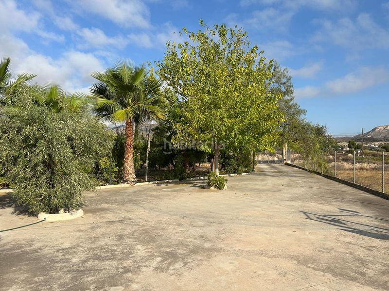 Foto b928bd84-a44f-4de0-a886-7aa1c2c471cb. Chalet con riscaldamento parcheggio piscina in Novelda