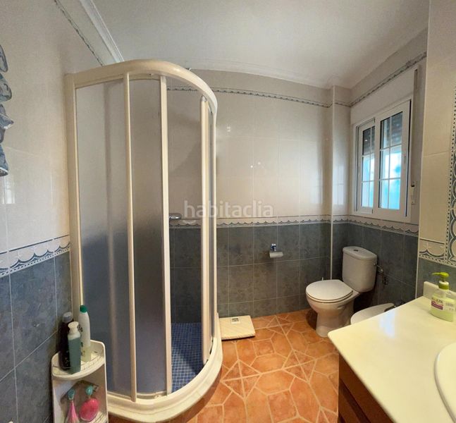 Foto c8bdcc41-d6dd-407f-a06b-312497d6ab88. Chalet con riscaldamento parcheggio piscina in Novelda