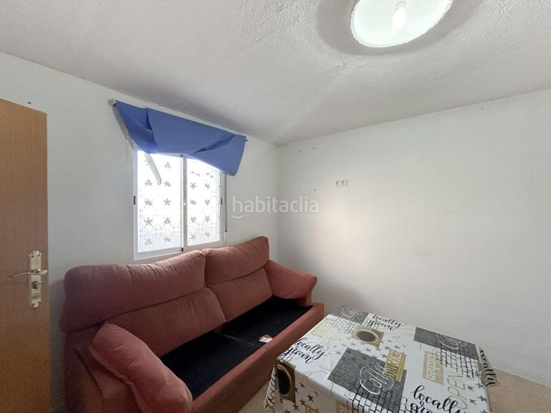 Foto 7b49b3e2-78e2-4cd5-aa26-37a4f827c1b1. Casa amb aparcament a Novelda