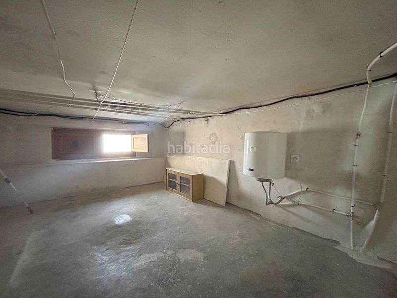 Foto f624d71f-3e69-4e9c-91a4-658fdff4c978. Casa amb aparcament a Novelda