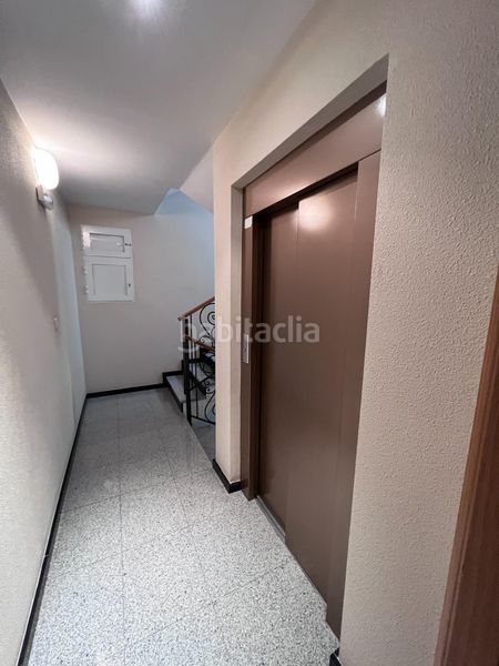 Foto 54a1866f-f4b0-4c3d-a8ac-186ab03b3cd4. Pis a Novelda
