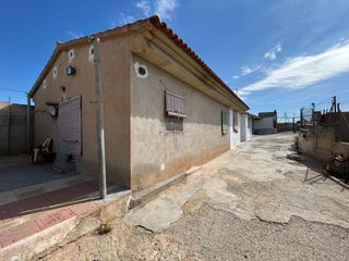 Chalet  Partida pla. Finca con encanto en el pla novelda 4.500m2 de libertad a un pas