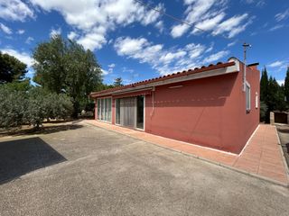 Xalet  Calle campet. Tu espacio perfecto en el campet de novelda! casa legalizada, 1.