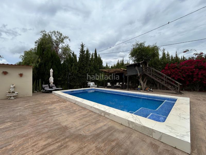 Foto 5bffd399-b1c4-4bfa-9f2d-547e241754dd. Xalet amb calefacció aparcament piscina a Novelda