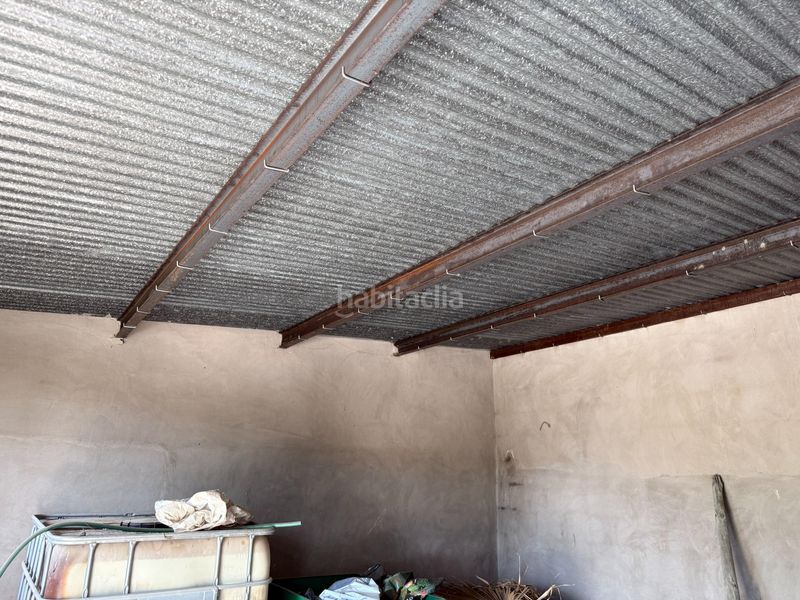 Foto f18112cf-0d2b-48ce-8255-c9d75674ccad. Xalet amb aparcament a Novelda