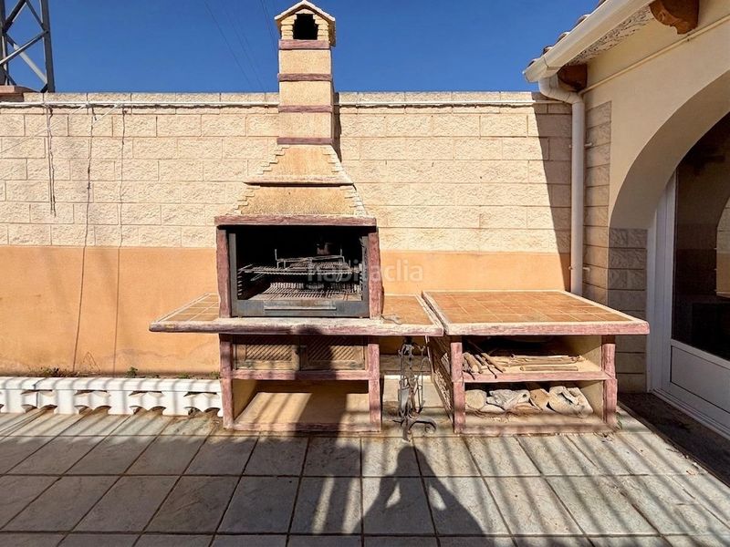 Foto 189a77ef-eac5-40a7-975f-b0fe0f5e0dd7. Xalet amb calefacció aparcament piscina a Novelda