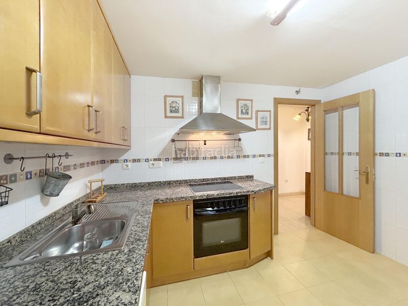 Foto 0a1d8fd9-ddec-4383-9d66-d90598d7b63a. Apartament amb aparcament piscina a Babel Alicante