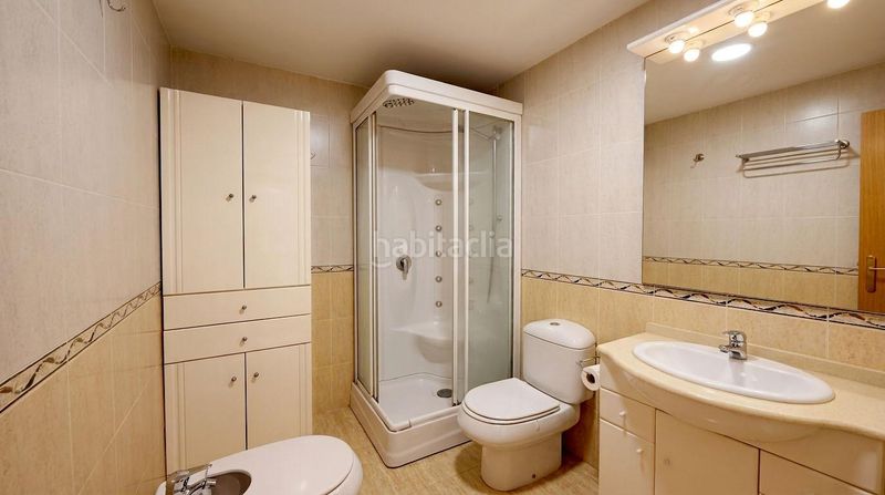 Foto 20c231f8-f51e-4026-9c54-f8aac9de3311. Apartament amb aparcament piscina a Babel Alicante