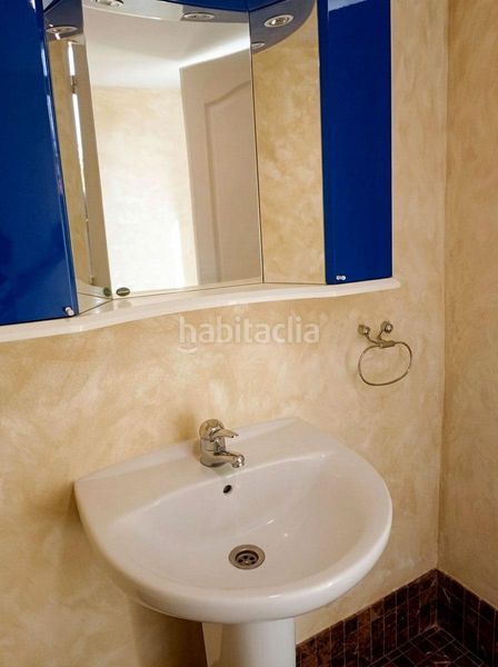 Foto 5f276149-711b-4a15-bfd4-de0cd7f251c3. Xalet amb aparcament piscina a Novelda