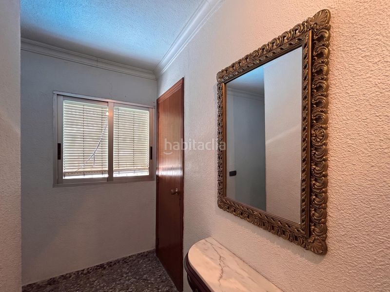 Foto 0f9fd5f3-1c2c-4b8c-b039-3c2e58afa58d. Casa amb aparcament piscina a Novelda