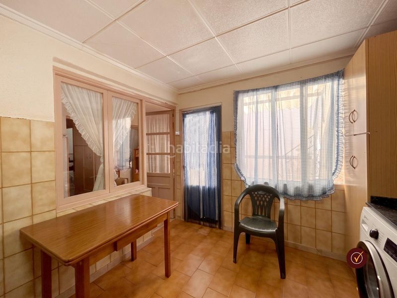 Foto a6ddd818-ca6c-4888-aaf7-f9ac2cdc3904. Casa amb calefacció a Novelda