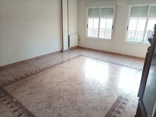 Appartement  Calle españa. Piso a la venta en almoradí