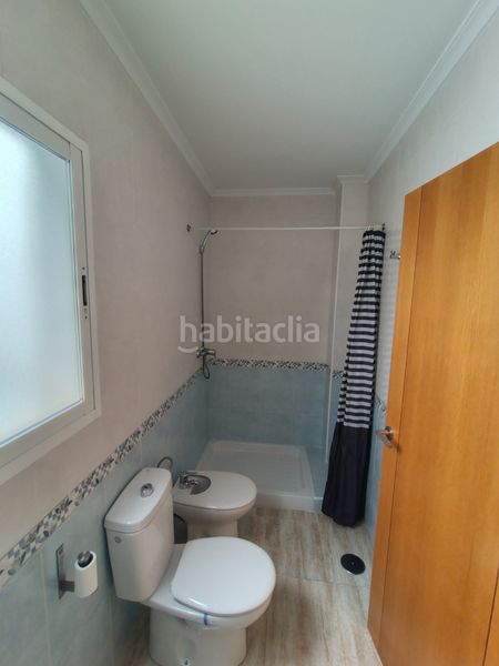 Foto f4623d87-ff93-4fbd-9246-1022835d57f2. Pis amb piscina a Almoradí