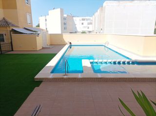 Apartament  Calle jacinto benavente. Piso a la venta en almoradí