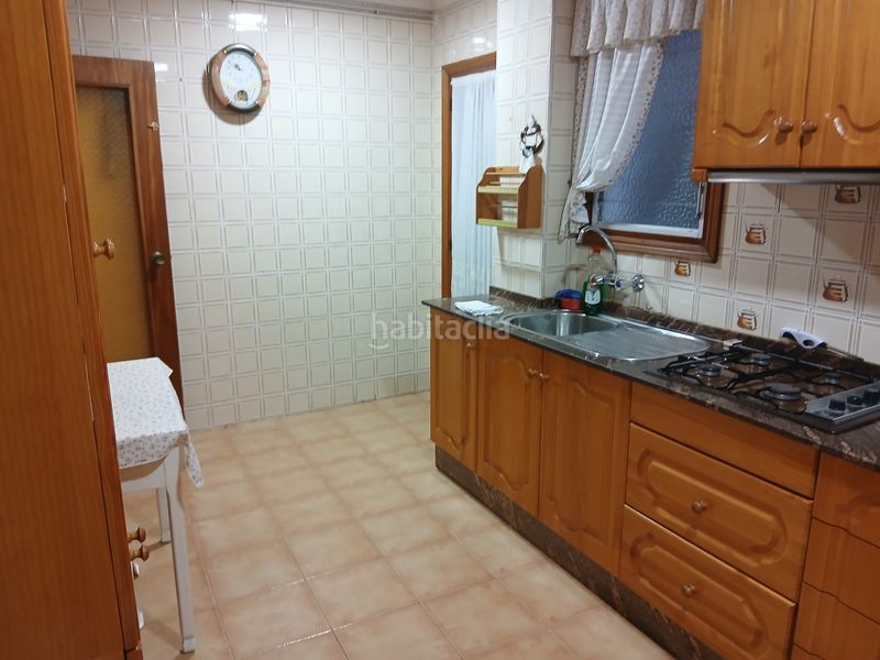 Foto 2be7eb50-314f-4831-9177-d22f7d963415. Pis a Almoradí