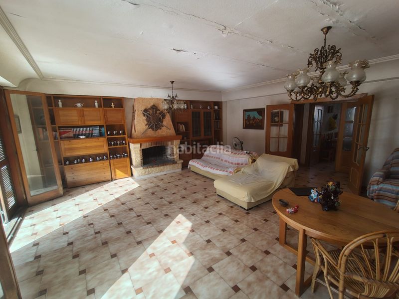 Foto ebb0318c-2ea2-4193-892e-236a78ca62f3. Casa amb xemeneia aparcament a Almoradí