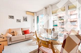 Pis  Carrer de mallorca. Precioso piso en eixample, 3 habitaciones, exterior, muy luminos