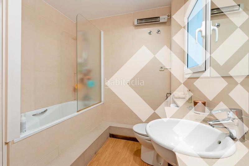 Foto a3f8f2da-4745-4a82-97af-1c50a2e7de9d. Appartamento con riscaldamento parcheggio in Putget - Farró Barcelona