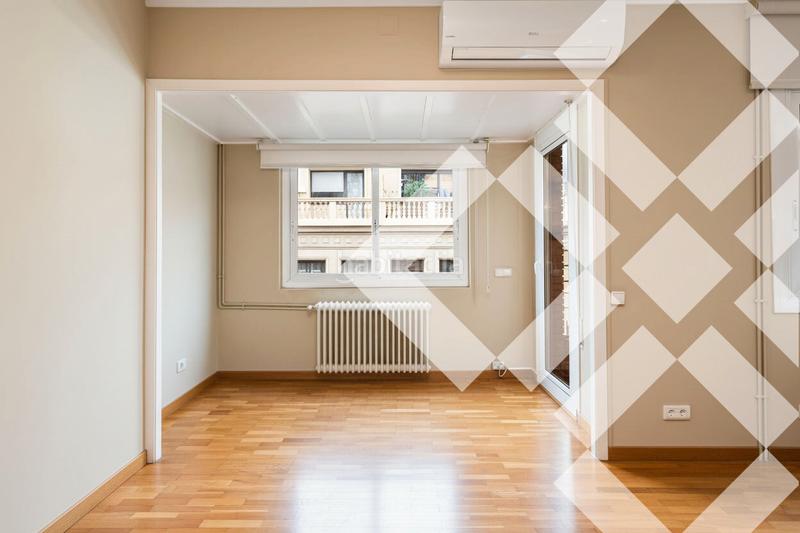 Foto bfcab1ad-9454-49cf-8e01-d5ef9c5d7ebb. Appartamento con riscaldamento parcheggio in Putget - Farró Barcelona