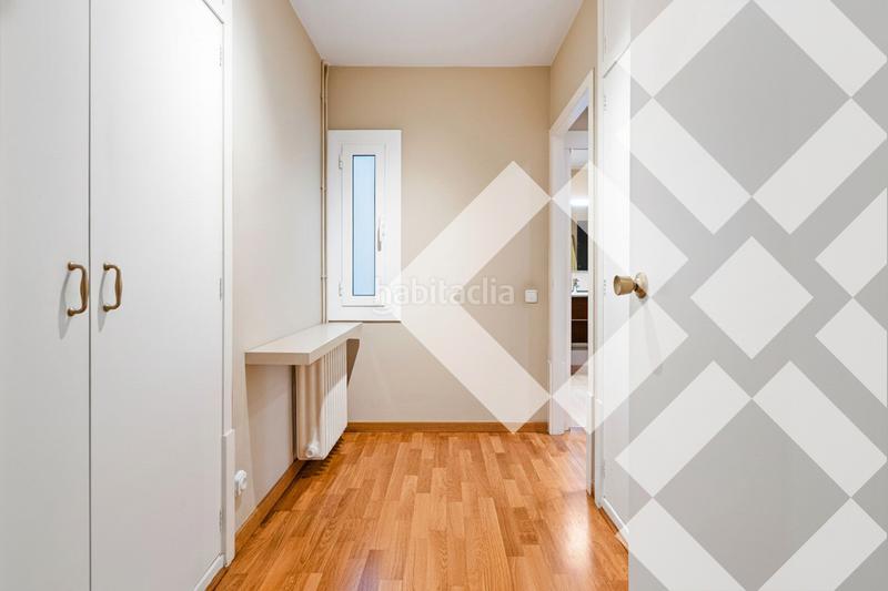 Foto fc57eb07-5de5-47c2-9876-12fe63e593e6. Appartamento con riscaldamento parcheggio in Putget - Farró Barcelona