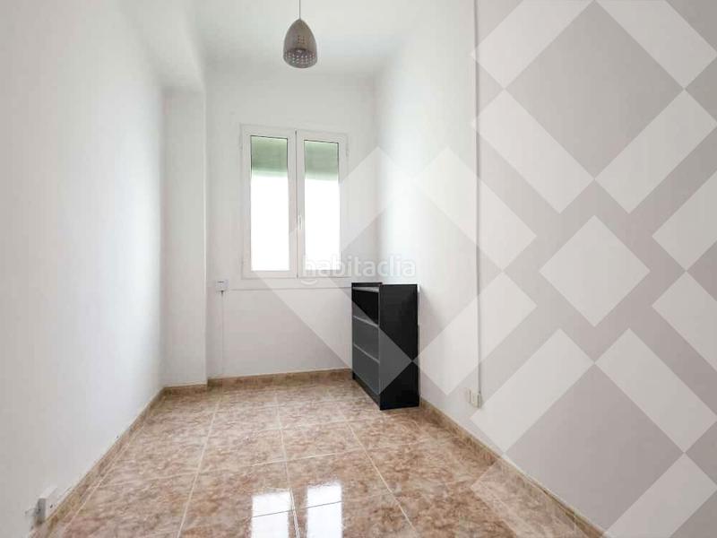 Foto 3f240cdc-dde2-4d25-b152-4c8d073bc4e0. Affitto appartamento con riscaldamento in Baix Guinardó Barcelona