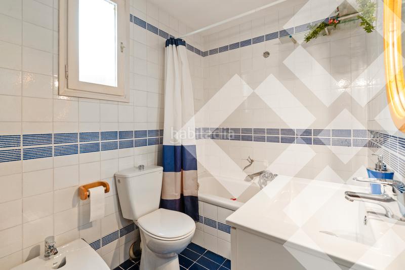 Foto 4b23690f-5134-4d05-bf62-06e5c8e56d5e. Duplex con riscaldamento in La Nova Esquerra de l´Eixample Barcelona