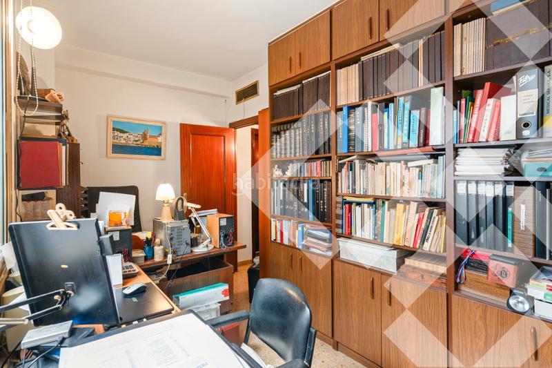 Foto 98fa5bf2-3e43-4f0f-812e-89caa43ded8f. Duplex con riscaldamento in La Nova Esquerra de l´Eixample Barcelona