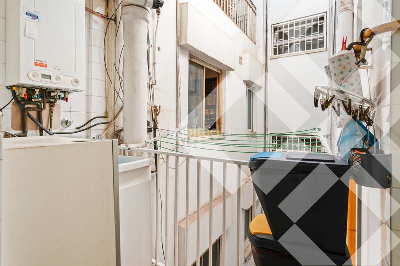 Foto ae338b40-af62-4be0-8f35-547611fe72bf. Duplex con riscaldamento in La Nova Esquerra de l´Eixample Barcelona