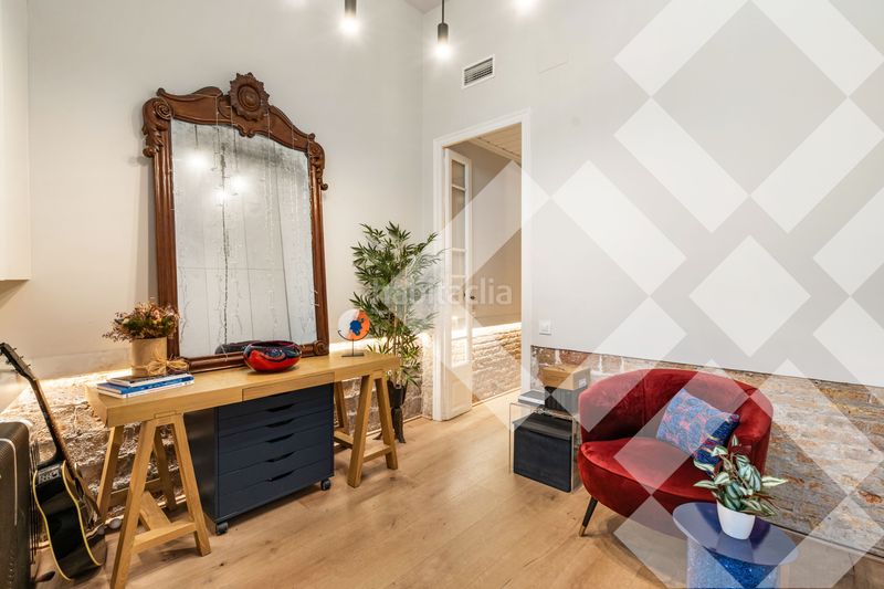 Piso terraza de 30m2, reforma de 300.000€, 3 habitaciones y 3 baños, muy luminoso y silencioso, finca regia en Barcelona - Imagen 25