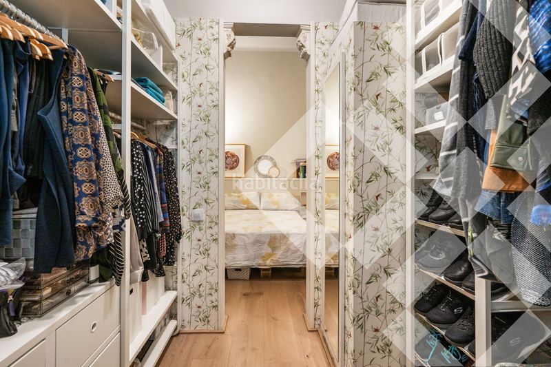 Piso terraza de 30m2, reforma de 300.000€, 3 habitaciones y 3 baños, muy luminoso y silencioso, finca regia en Barcelona - Imagen 18