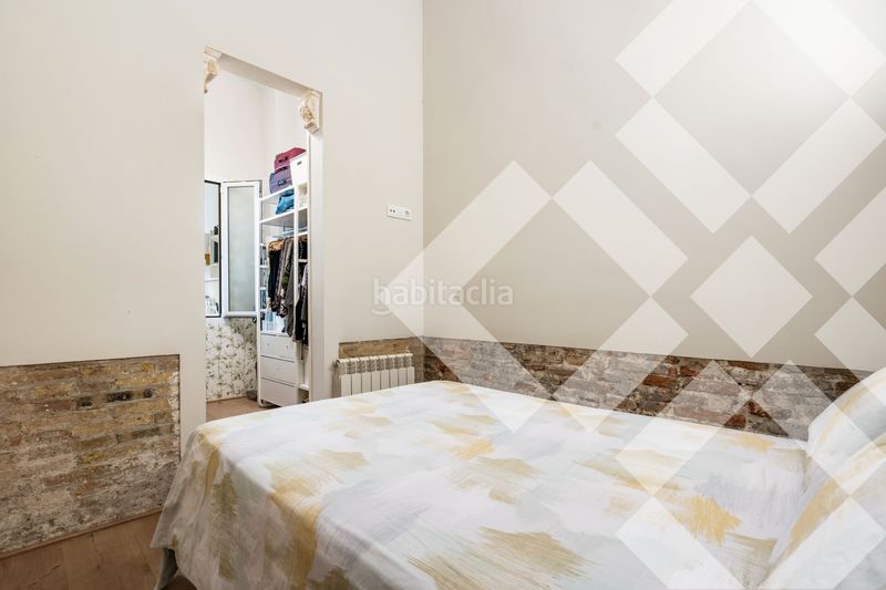 Piso terraza de 30m2, reforma de 300.000€, 3 habitaciones y 3 baños, muy luminoso y silencioso, finca regia en Barcelona - Imagen 16