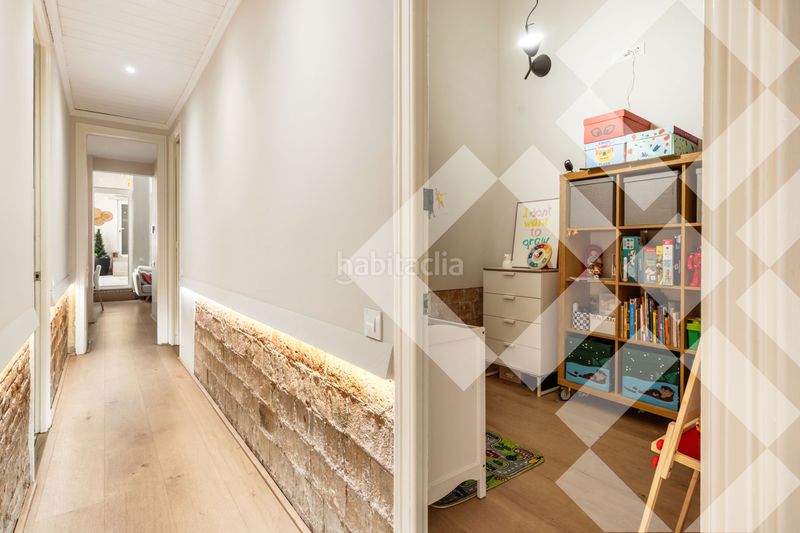 Piso terraza de 30m2, reforma de 300.000€, 3 habitaciones y 3 baños, muy luminoso y silencioso, finca regia en Barcelona - Imagen 21