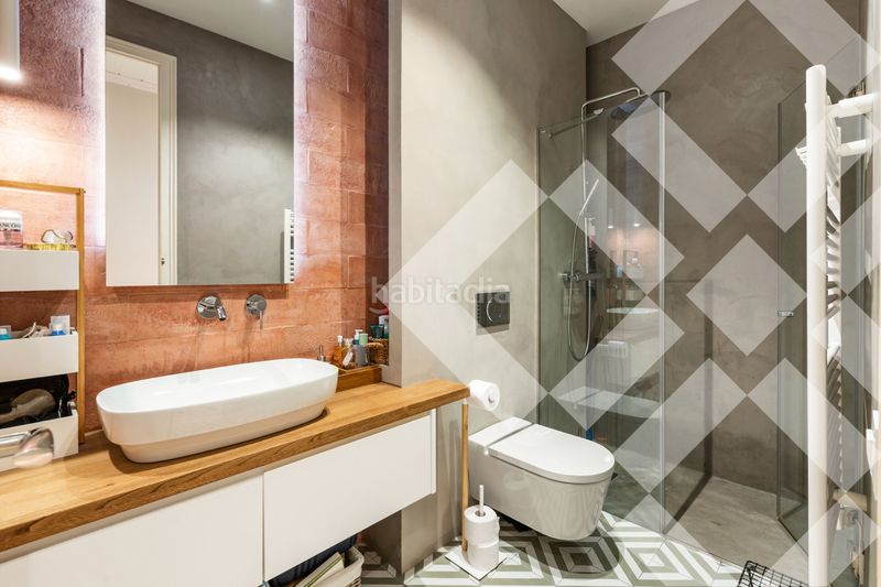 Piso terraza de 30m2, reforma de 300.000€, 3 habitaciones y 3 baños, muy luminoso y silencioso, finca regia en Barcelona - Imagen 19