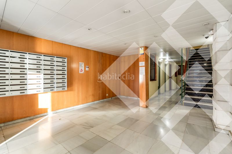 Foto fee058c1-263a-4921-9c09-16e8ba25cc5c. Estudi a Sarrià Barcelona