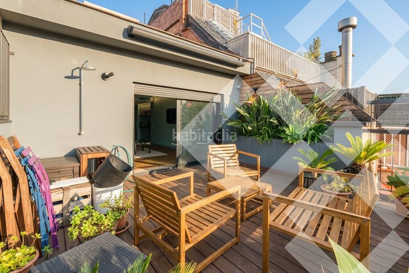 Ático reformado de diseño, vistas, luminoso, silencioso, terraza 23 m2, 2 habitaciones con vestidor, 2 baños, ascensor en Barcelona - Imagen 6