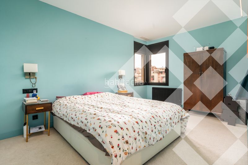 Ático reformado de diseño, vistas, luminoso, silencioso, terraza 23 m2, 2 habitaciones con vestidor, 2 baños, ascensor en Barcelona - Imagen 17