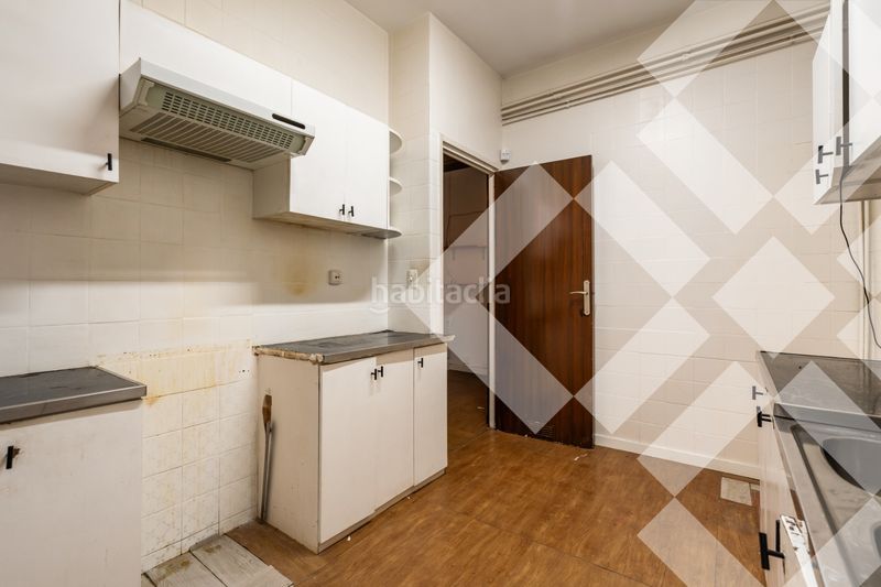 Foto 3bd0b278-c91c-4c97-bd99-b31e54cedb3b. Pis amb calefacció a La Nova Esquerra de l´Eixample Barcelona