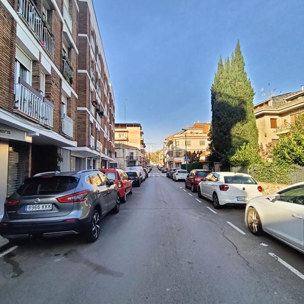 Foto 50ddcd1d-3350-4064-8ce6-5fef12682333. Lloguer local comercial a carrer de barcelona 1 a Sant Celoni