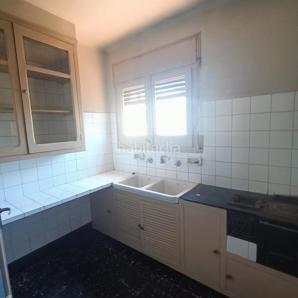 Foto c530082f-3809-48de-a5bd-7c00067c9960. Casa en carrer gran via tomàs balvey 86 casa a 3 vents en venda a ! en Cardedeu