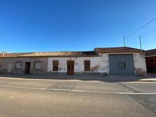 Bauernhof in Albujón. Casa de campo con terreno en el albujón
