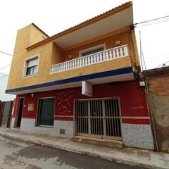 Local commercial à San Pedro del Pinatar. Local comercial en san pedro del pinatar