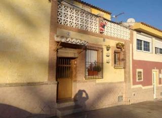 Maison jumelée à Llano del Beal. Adosado en el llano del beal la union