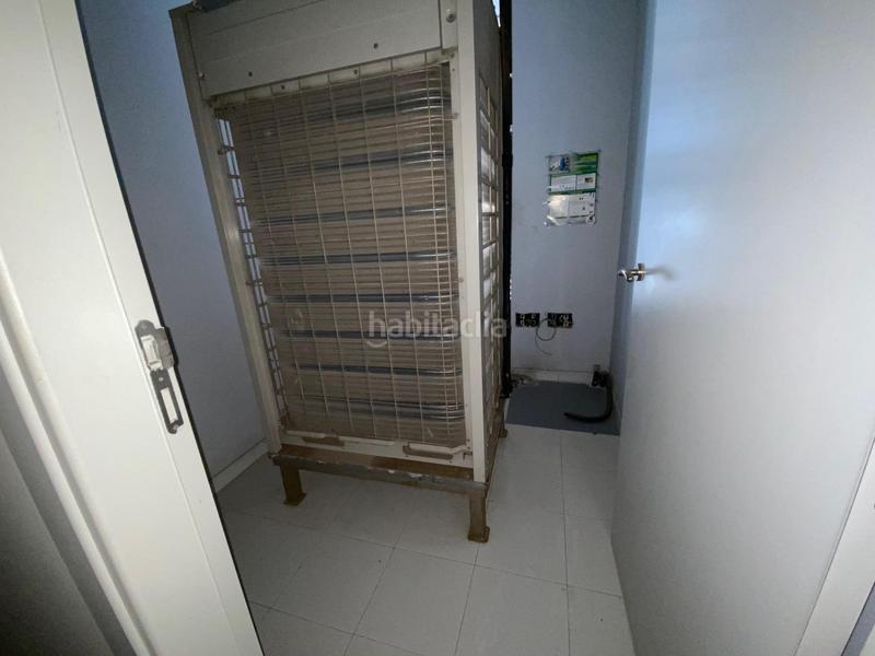 Foto 2cc451e0-460d-4f62-a311-e782b9ad77e0. Locale commerciale in Los Dolores Cartagena