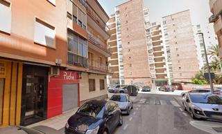 Locale commerciale in Ensanche. Local comercial en cartagena