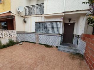 Maison jumelée à Los Barreros - Cuatro Santos. Dúplex adosado los barreros
