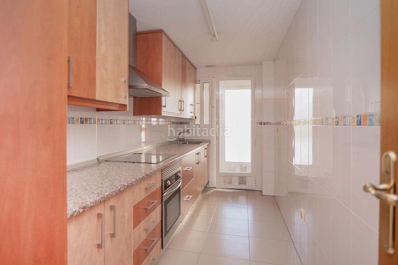 Foto aec1f943-7599-4f7d-98c9-1d49273fa529. Piso sin comisines. piso amplio, moderno y a un paso del centro no lo dejes escapar! en Murcia