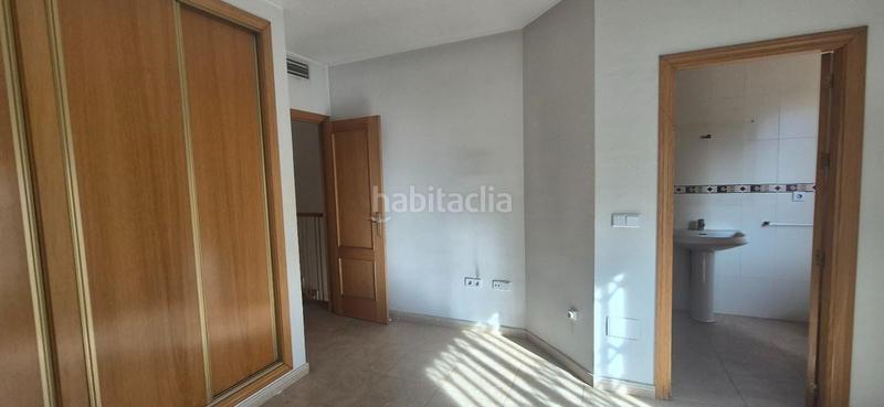 Foto 4afae38d-fd80-465c-aaf5-36404a9f6fdb. Casa a schiera con parcheggio in San Benito - Patiño Murcia