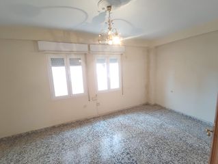 Flat  Calle totana. Estupendo!! piso en cartagena