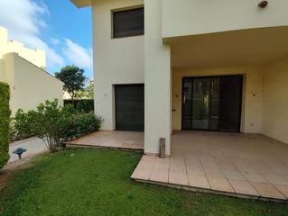 Piano terra  Golf, del 21. Magnifico piso bajo en urbanización roda golf